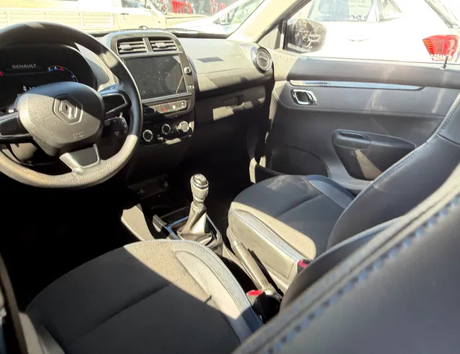 Imagem 11 – Kwid 2023 1.0 12V Sce Flex Intense Manual