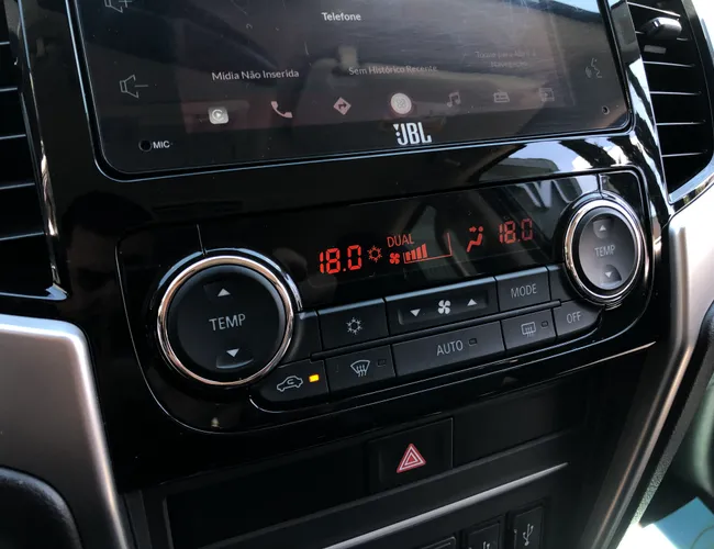 Imagem 15 – L200 Triton 2023 2.4 16V Turbo Diesel Sport Hpe-S Cd 4P 4X4 Automático