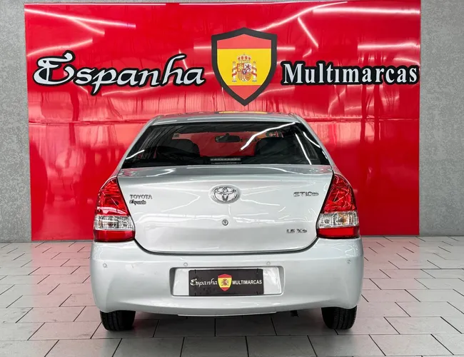 Imagem 13 – Etios 2015 1.5 Xs Sedan 16V Flex 4P Manual