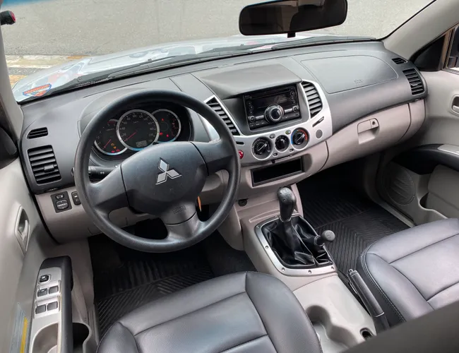 Imagem 7 – L200 Triton 2016 3.2 Gls 4X4 Cd 16V Turbo Intercoler Diesel 4P Manual