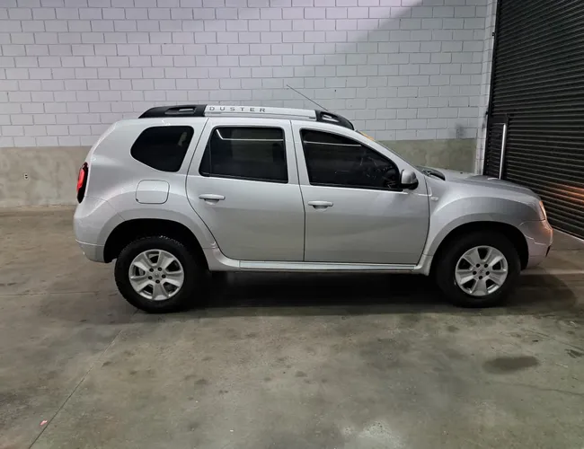 Imagem 15 – Duster 2016 2.0 Dynamique 4X2 16V Flex 4P Automático