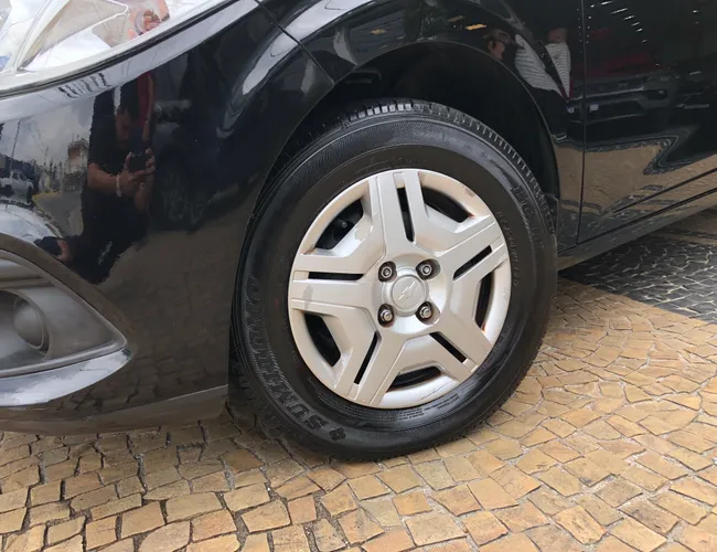 Imagem 5 – Onix 2014 1.0 Mpfi Lt 8V Flex 4P Manual