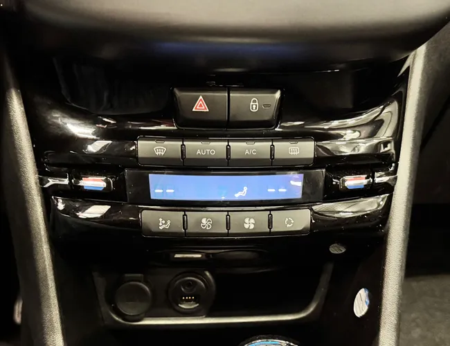 Imagem 8 – 208 2015 1.6 Griffe 16V Flex 4P Automático