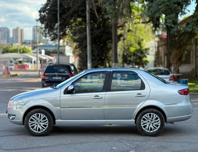 Imagem 12 – Siena 2012 1.6 Mpi Essence 16V Flex 4P Automatizado