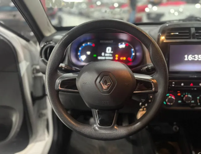 Imagem 8 – Kwid 2023 1.0 12V Sce Flex Zen Manual