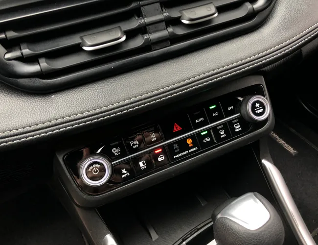 Imagem 12 – Fastback 2024 1.0 Turbo 200 Flex Impetus Cvt