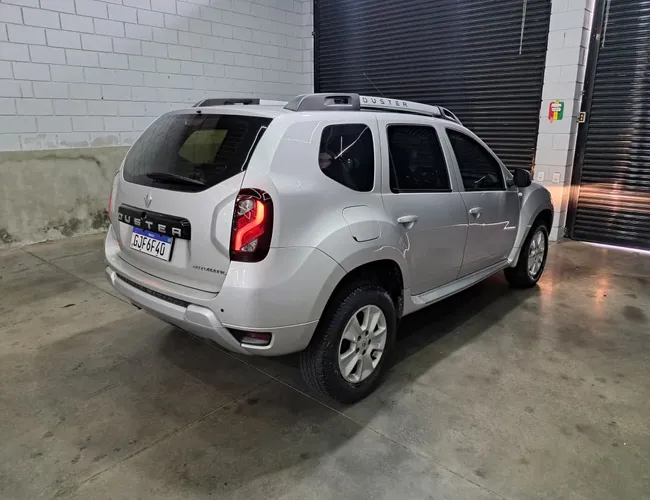 Imagem 13 – Duster 2016 2.0 Dynamique 4X2 16V Flex 4P Automático