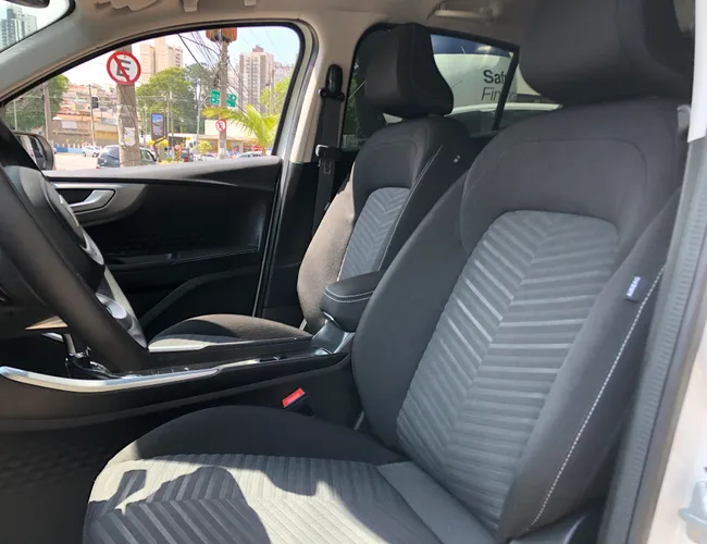 Imagem 7 – Fastback 2025 1.0 Turbo 200 Flex Audace Cvt