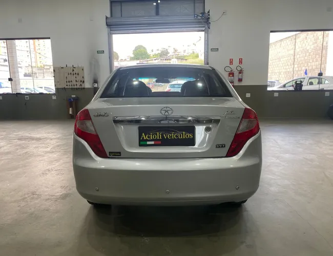 Imagem 12 – J3 2012 1.4 Turin 16V Gasolina 4P Manual