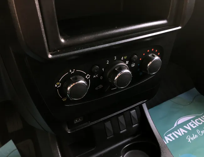 Imagem 13 – Oroch 2025 1.6 16V Sce Flex Intense Manual