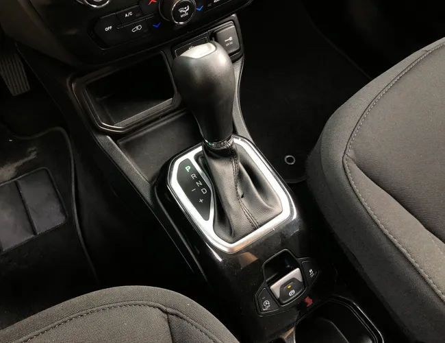 Imagem 14 – Renegade 2020 1.8 16V Flex Sport 4P Automático