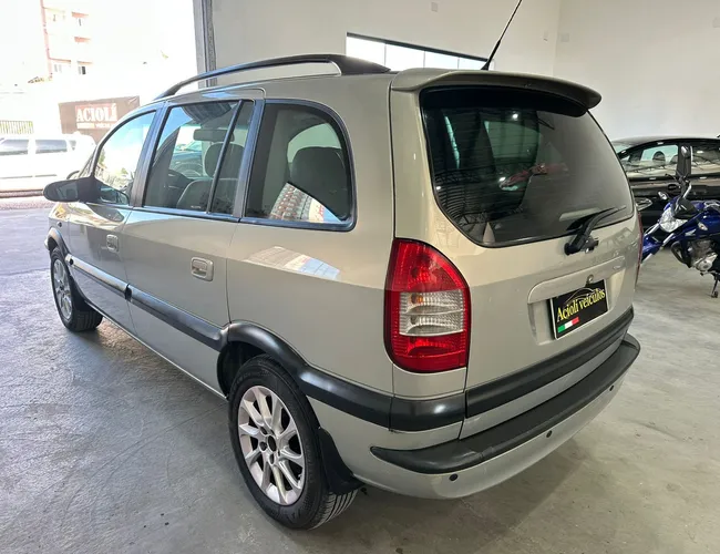 Imagem 7 – Zafira 2005 2.0 Mpfi Elite 8V Flex 4P Automático