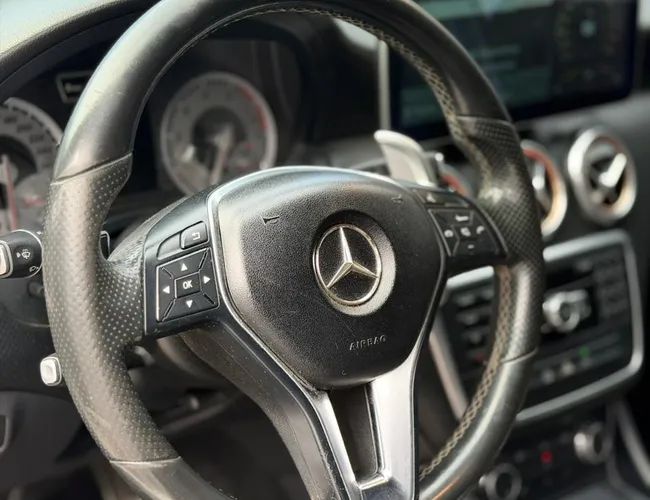 Imagem 13 – A 200 2015 1.6 Turbo 16V Gasolina 4P Automático