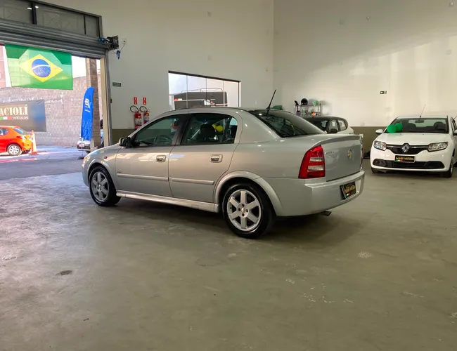 Imagem 10 – Astra 2005 2.0 Mpfi Elite 8V Flex 4P Automático