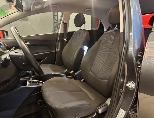 Imagem 12 – Hb20 2014 1.6 Comfort Plus 16V Flex 4P Automático