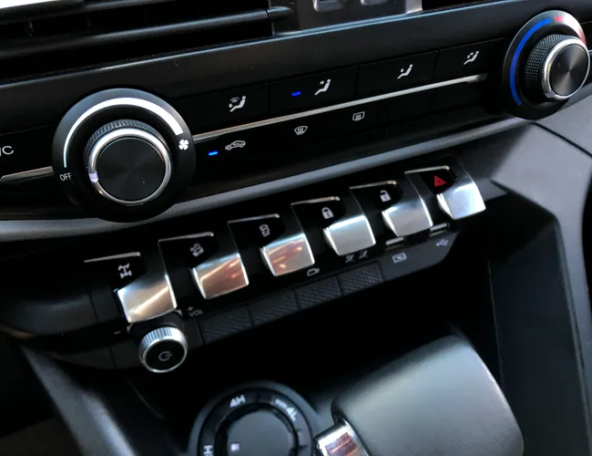 Imagem 15 – Titano 2025 2.2 Turbo Diesel Volcano 4X4 At6