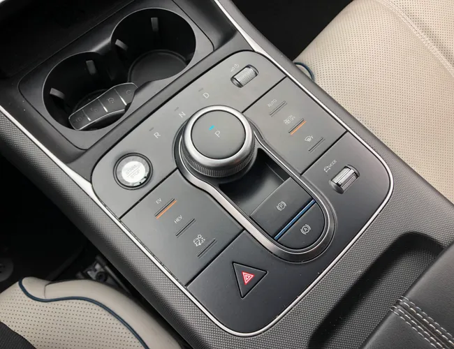 Imagem 14 – King 2025 1.5 Dm-I Phev Gl Automático
