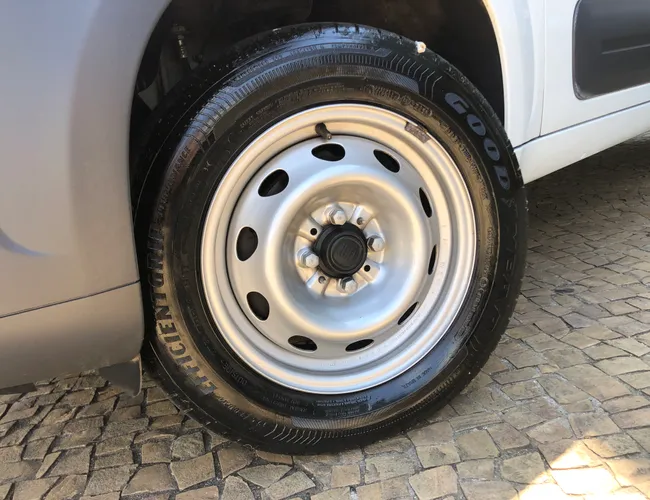 Imagem 5 – Fiorino 2021 1.4 Mpi Furgão Endurance 8V Flex 2P Manual