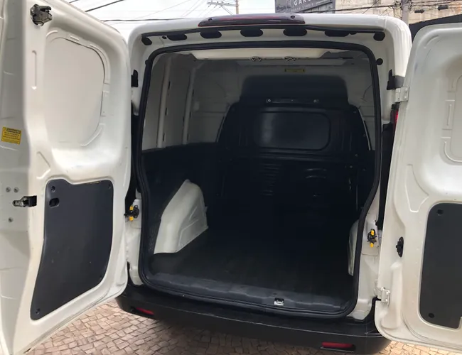 Imagem 8 – Fiorino 2025 1.4 Mpi Furgão Endurance 8V Flex 2P Manual