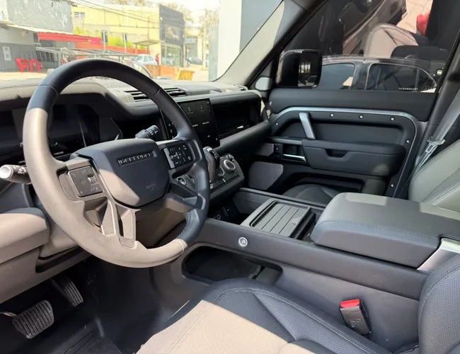 Imagem 16 – Defender 2024 3.0 D300 Turbo Diesel Mhev 130 Outbound Awd Automático