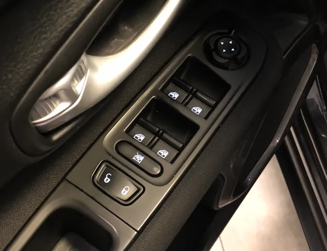 Imagem 8 – Renegade 2024 1.3 T270 Turbo Flex At6