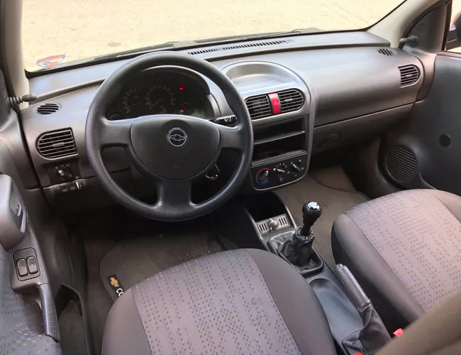 Imagem 9 – Corsa 2009 1.0 Mpfi Maxx 8V Flex 4P Manual