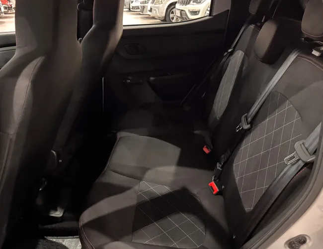 Imagem 12 – Kwid 2026 1.0 12V Sce Flex Zen Manual