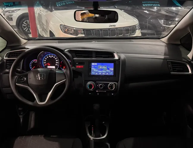 Imagem 7 – Fit 2017 1.5 Lx 16V Flex 4P Automático