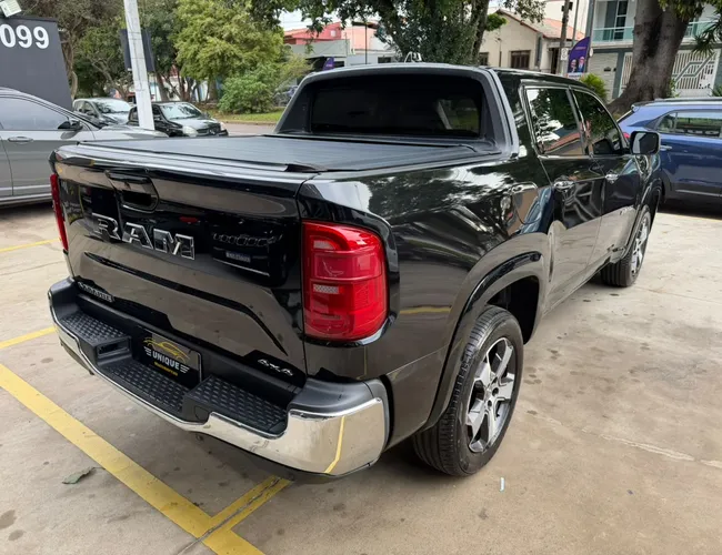 Imagem 6 – Rampage 2024 2.0 Turbo Diesel Laramie 4X4 Automático