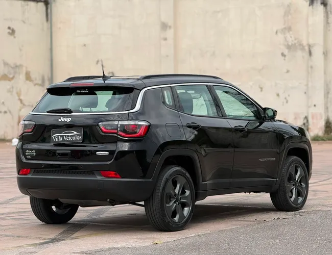 Imagem 6 – Compass 2017 2.0 16V Diesel Longitude 4X4 Automático