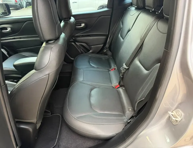 Imagem 10 – Renegade 2023 1.3 T270 Turbo Flex Longitude At6