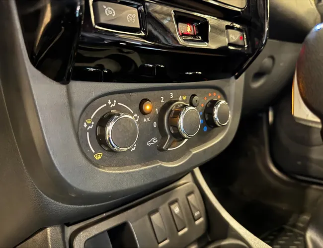 Imagem 8 – Duster 2019 1.6 16V Sce Flex Dynamique X-Tronic