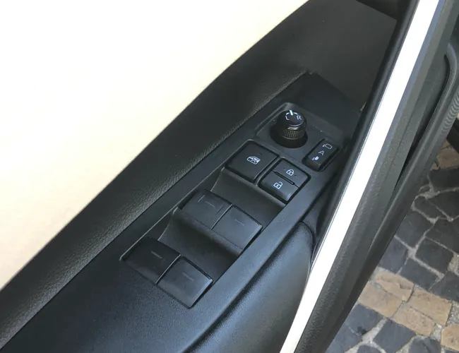 Imagem 8 – Corolla Cross 2024 1.8 Vvt-I Hybrid Flex Xrx Cvt