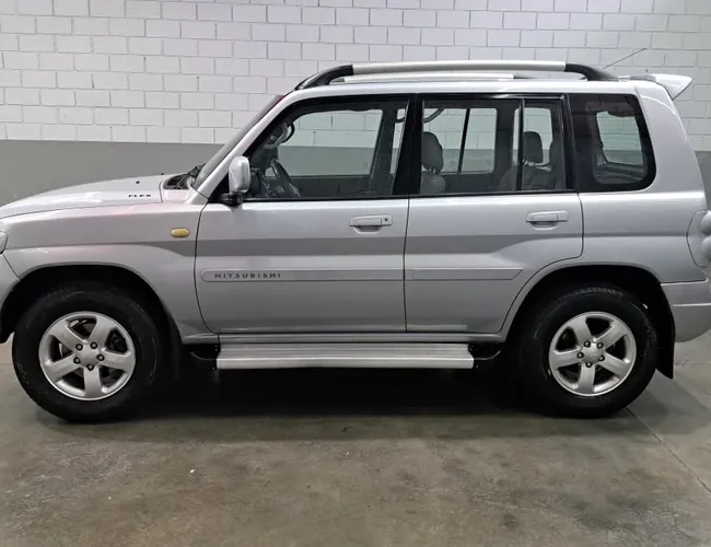 Imagem 10 – Pajero Tr4 2009 2.0 4X4 16V 131Cv Gasolina 4P Automático