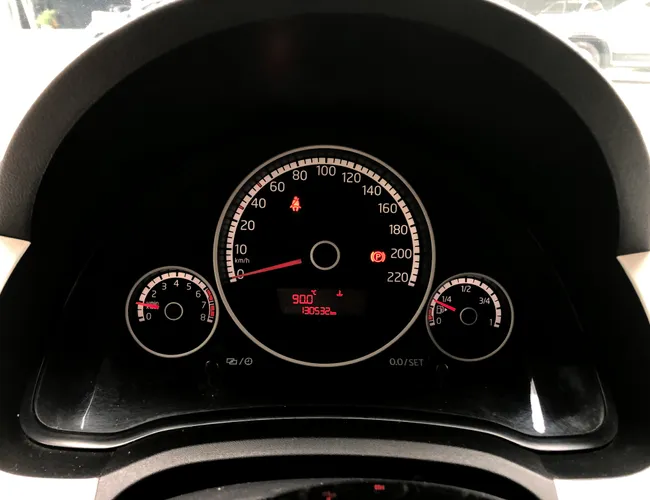 Imagem 15 – Cross Up 2016 1.0 Tsi 12V Flex 4P Manual