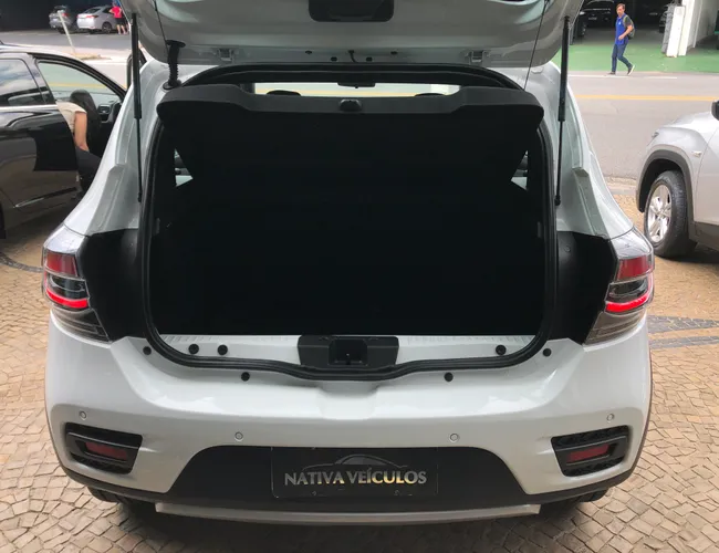 Imagem 11 – Stepway 2025 1.0 12V Sce Flex Zen Manual