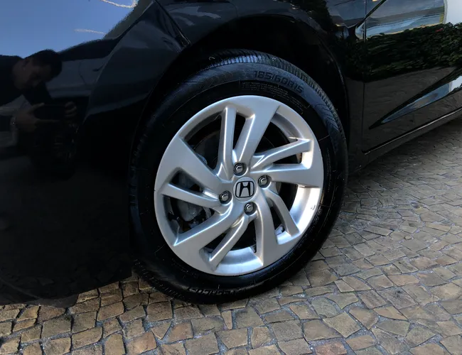 Imagem 5 – Fit 2017 1.5 Lx 16V Flex 4P Automático