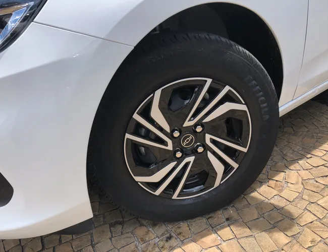 Imagem 5 – Onix 2025 1.0 Flex Manual