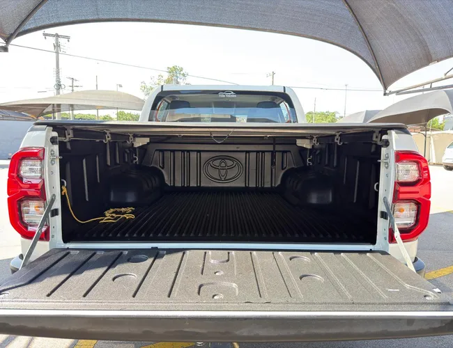 Imagem 8 – Hilux 2022 2.8 D-4D Turbo Diesel Cd Srx Limited 4X4 Automático