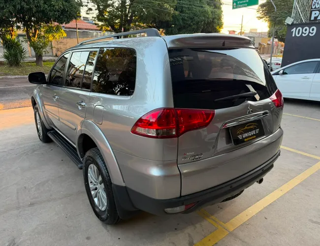 Imagem 8 – Pajero 2016 3.5 Hpe 4X4 7 Lugares V6 24V Flex 4P Automático