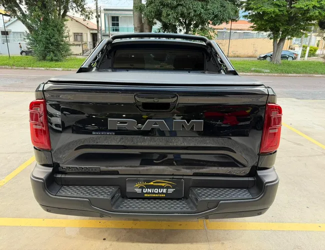 Imagem 7 – Rampage 2025 2.2 Turbo Diesel Laramie 4X4 Automático