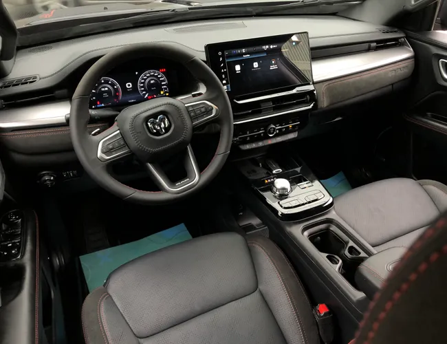 Imagem 11 – Rampage 2024 2.0 Hurricane 4 Turbo Gasolina R/T 4X4 Automático