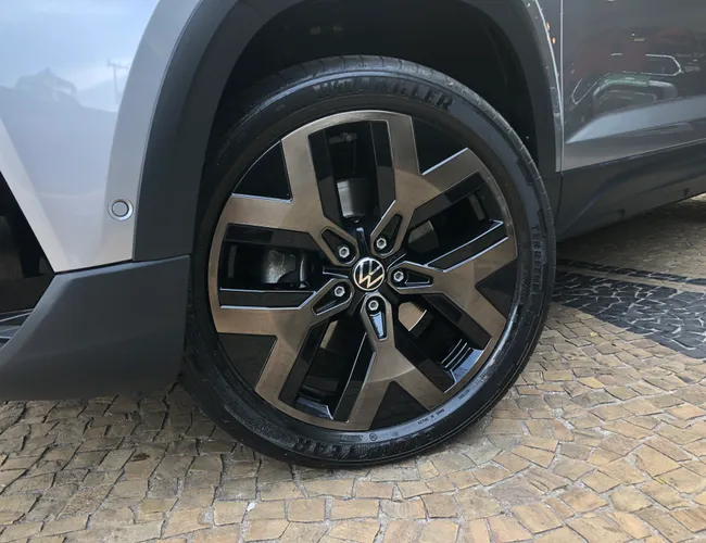 Imagem 5 – Taos 2024 1.4 250 Tsi Total Flex Highline Automático