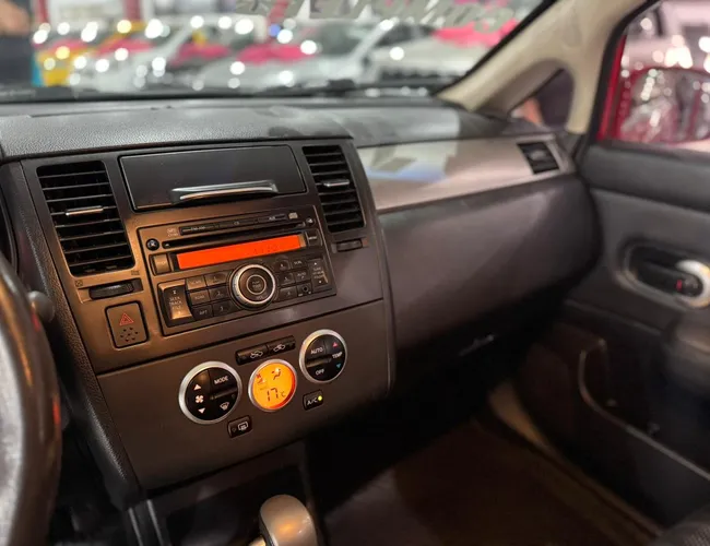 Imagem 9 – Tiida 2012 1.8 Sl 16V Flex 4P Automático