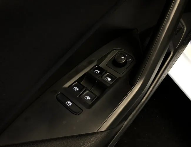 Imagem 9 – Jetta 2019 1.4 250 Tsi Total Flex Comfortline Tiptronic