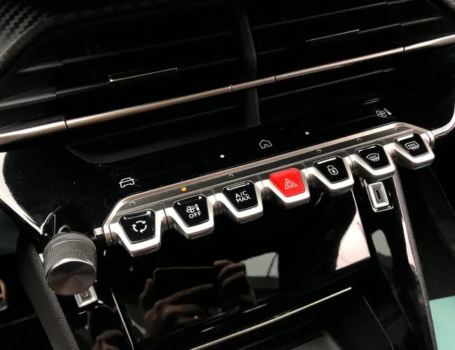 Imagem 15 – 208 2026 1.0 Turbo 200 Hybrid Gt Cvt