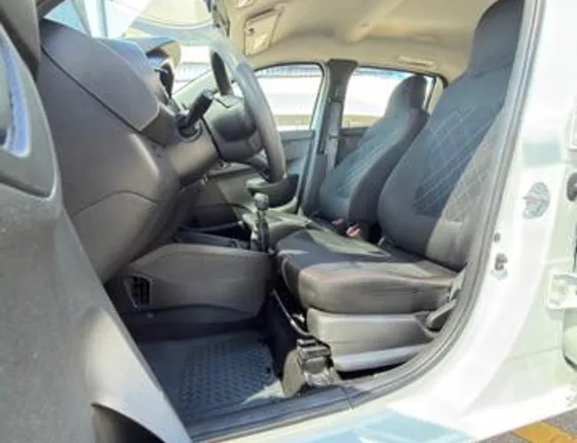 Imagem 10 – Kwid 2018 1.0 12V Sce Flex Zen Manual