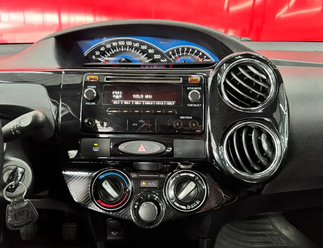 Imagem 7 – Etios 2015 1.5 Xs 16V Flex 4P Manual