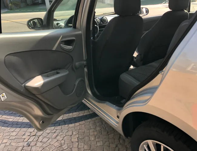 Imagem 10 – Palio 2014 1.0 Mpi Attractive 8V Flex 4P Manual