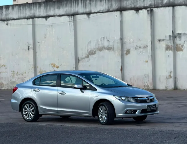 Imagem 5 – Civic 2014 1.8 Lxs 16V Flex 4P Manual